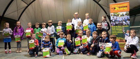 Przedświąteczny turniej Tenis10 na kortach w Brwinowie
